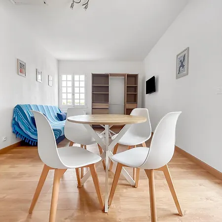 Appartement T2 Lumineux Avec Terrasse A *