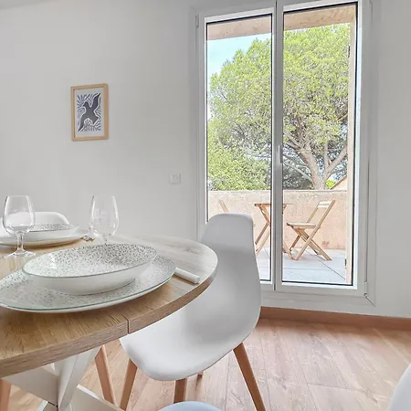 T2 Lumineux Avec Terrasse A Appartement *