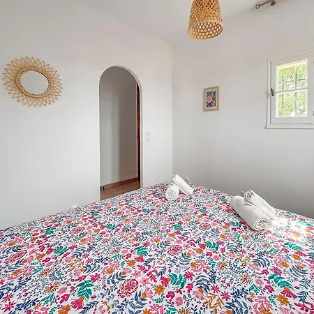 T2 Lumineux Avec Terrasse A Fréjus