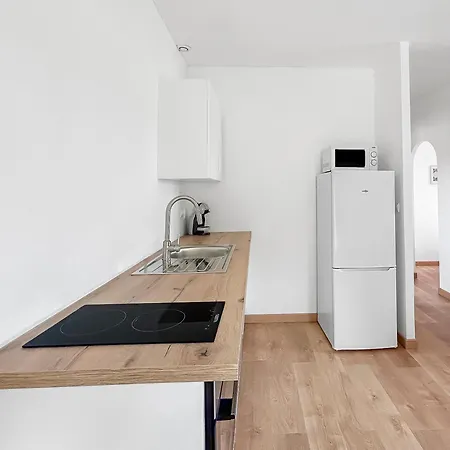 T2 Lumineux Avec Terrasse A