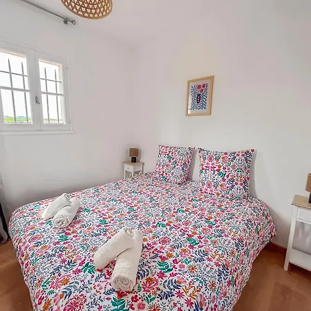 T2 Lumineux Avec Terrasse A Appartement *